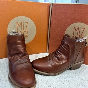 MIZ MOOZ CARSYN BOOTIES